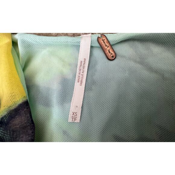 Free People Sleeveless Bow Strap Abstract Print Top Women’s Sz Xsmall XS - Picture 4 of 10